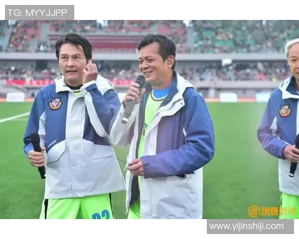 国旗飘扬下的足球明星们展现激情与荣耀的瞬间